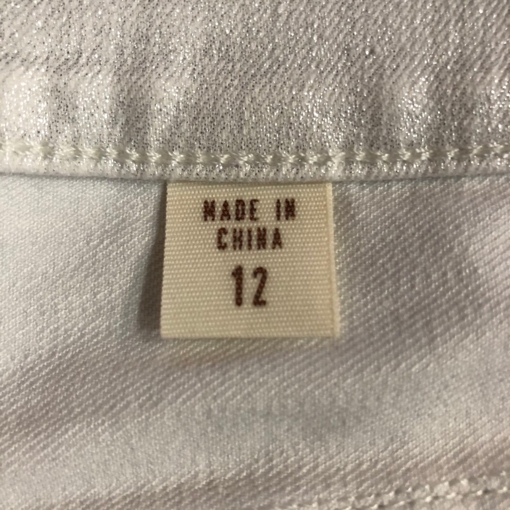 Like New Coldwater Creek White Metallic Jeans - Picture 5 of 7